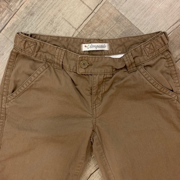 Brown Aeropostle Capri Pants - Picture 2 of 4